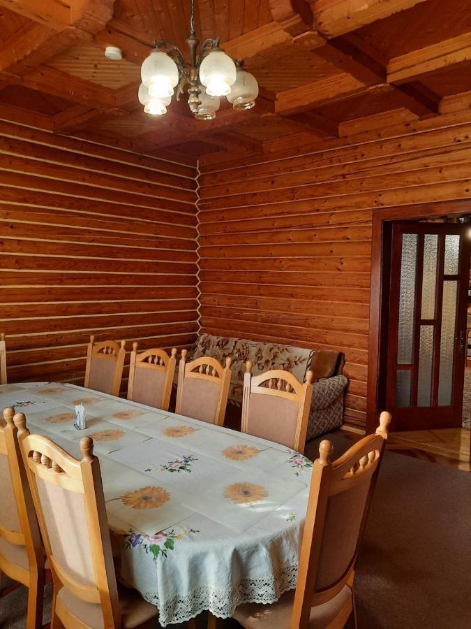 Садиба У Крайлюків ヤレムチャ エクステリア 写真