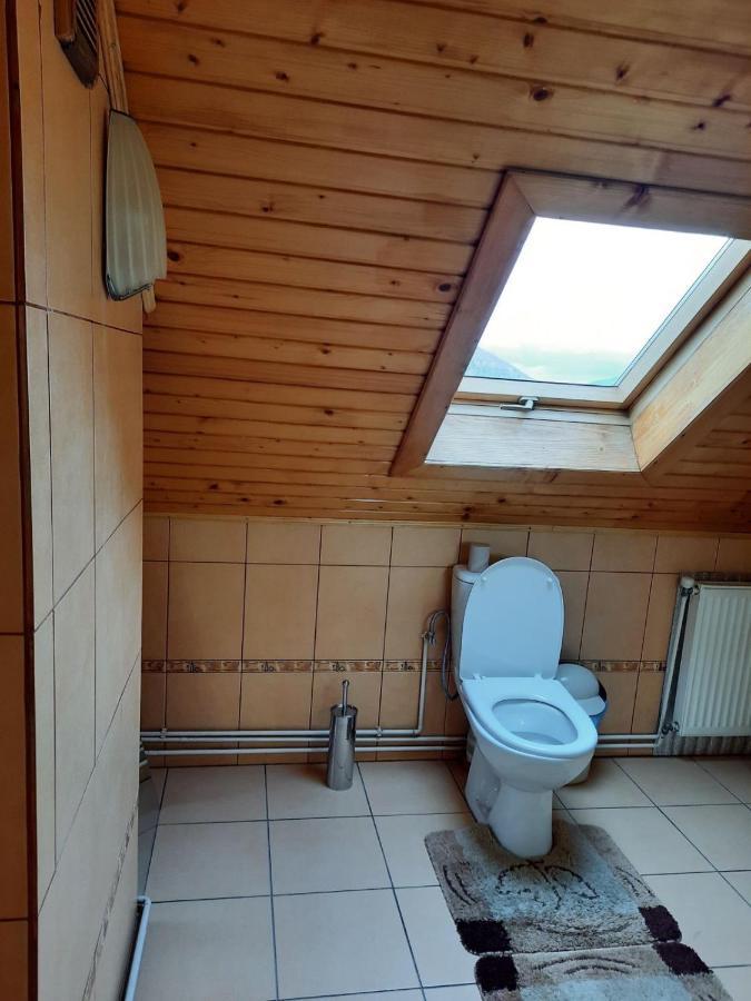 Садиба У Крайлюків ヤレムチャ エクステリア 写真