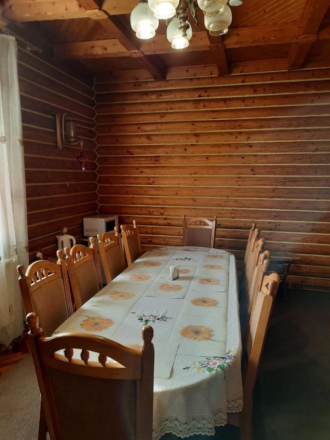 Садиба У Крайлюків ヤレムチャ エクステリア 写真